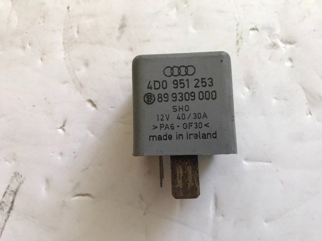 4D0951253 VAG Реле бензонасоса купить в Киев