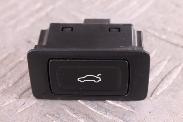 VAG 4G0959831C Кнопка привода замка багажника в наличии Каменское