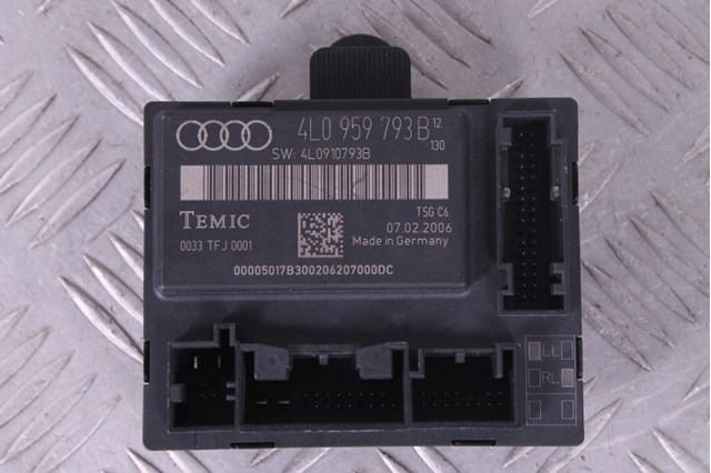 Блок комфорта передней двери 4L0959793B VAG