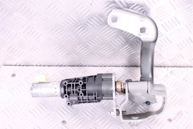 Мотор-привод открытия/закрытия крышки багажника 4M0827851A VAG