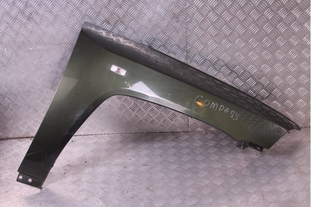 Правое крыло 5054316AA CHRYSLER