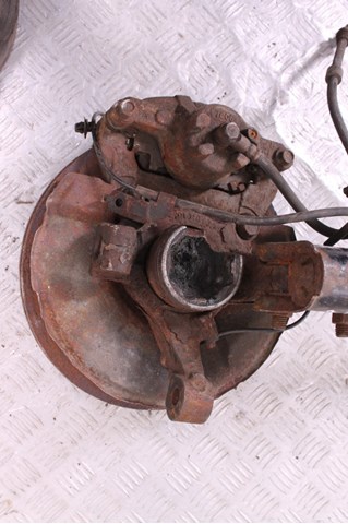 5085702AI CHRYSLER Цапфа передняя правая купить в Ужгород