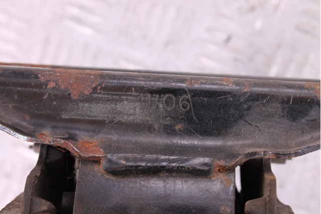 5105489AD CHRYSLER Подушка (опора) двигателя правая передняя купить в Запорожье