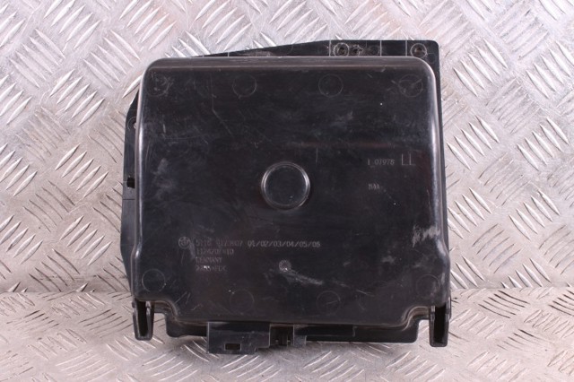 51169173907 BMW Крышка перчаточного ящика (бардачка) купить в Сумы