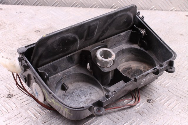 Подстаканник подлокотника центральной консоли 51169241714 BMW