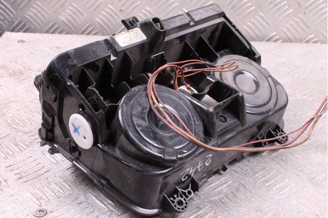 51169241714 BMW Подстаканник подлокотника центральной консоли купить в Ирпень