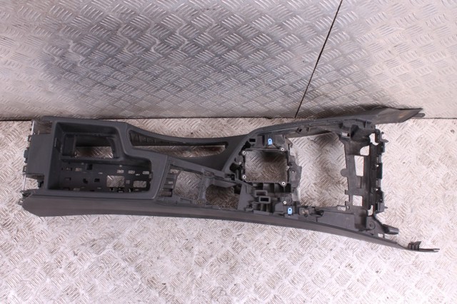 Консоль панели приборов 51169360528 BMW