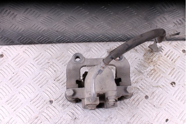 5142563AA CHRYSLER Суппорт задний левый купить в Ужгород