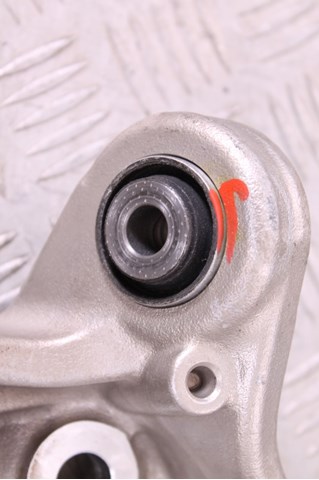 HONDA 52210TZ5A00 Цапфа задняя правая в наличии Львов