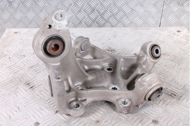 Цапфа правая 52215TA0A00 HONDA