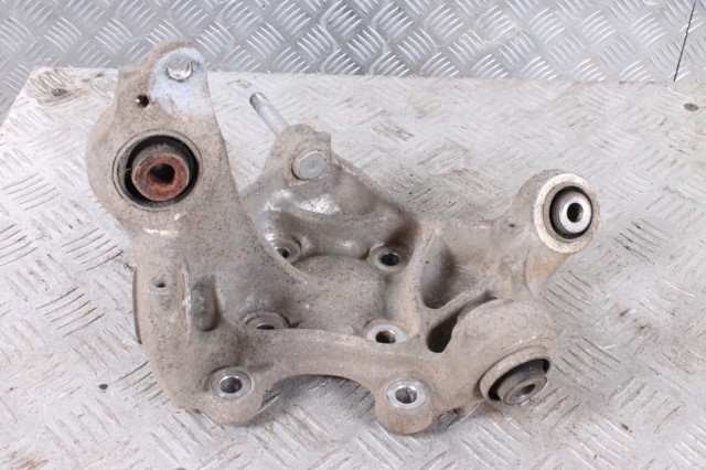 52215TA0A00 HONDA Цапфа (поворотный кулак) задний правый купить в Запорожье