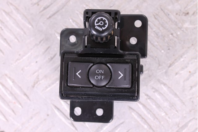TOYOTA 5543853040 в наличии Ровно
