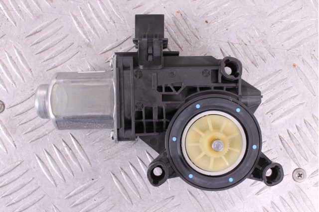 VAG 561959811C Мотор стеклоподъемника двери задней левой в наличии Ровно