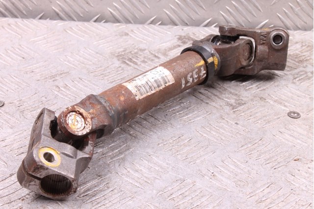 Вал рулевой колонки, нижний 564002T501 HYUNDAI