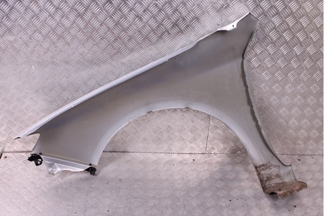 SUBARU 57120FG0009P Крыло переднее правое в наличии Винница