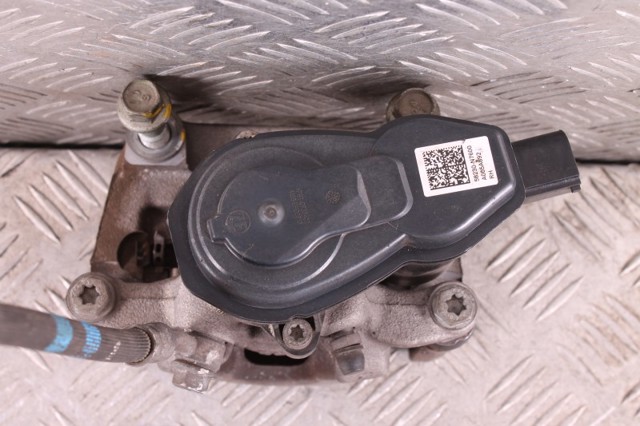Тормозной суппорт правый задний 58230CZ600 HYUNDAI