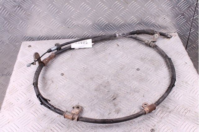 HYUNDAI 597702W500 Задний правый трос ручника в наличии Украина