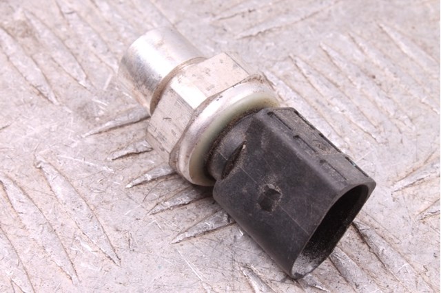 5Q0959126A Датчик давления кондиционера купить Львов