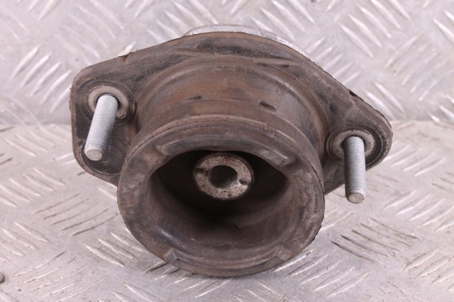 Подушка трансмиссии (опора коробки передач), левая 5QE199555D VAG