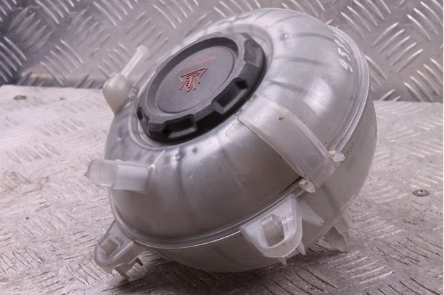 VAG 5QM121407B Бачок системы охлаждения расширительный в наличии Полтава
