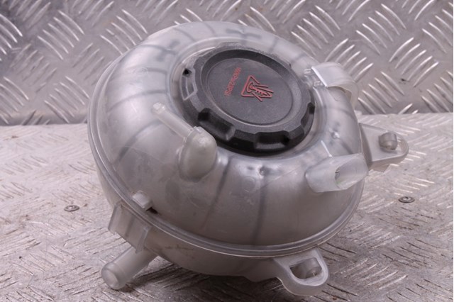 VAG 5QM121407B Бачок системы охлаждения расширительный в наличии Сумы
