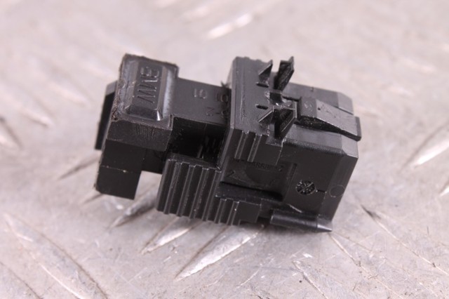 61316967601 BMW Датчик стоп сигнала купить в Львов
