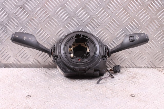 Переключатель подрулевой в сборе 61319351140 BMW