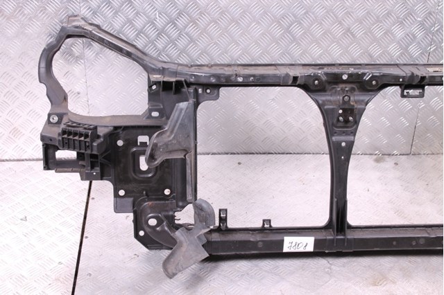 625008J000 NISSAN Рамка радиатора купить в Запорожье