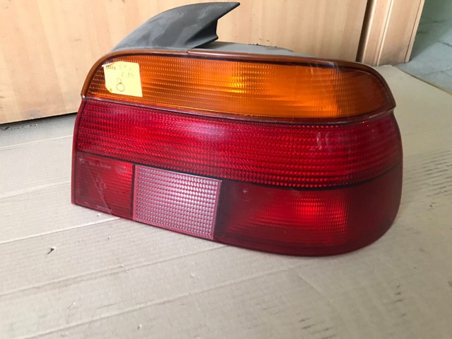 BMW 63218363558 Фонарь задний правый в наличии Винница
