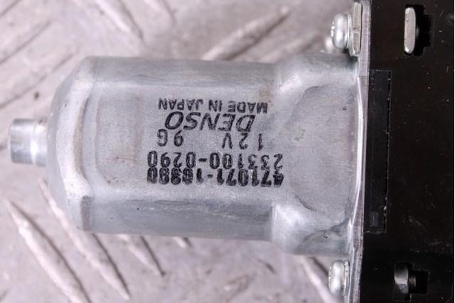 TOYOTA 6326053040 Мотор привода люка в наличии Павлоград