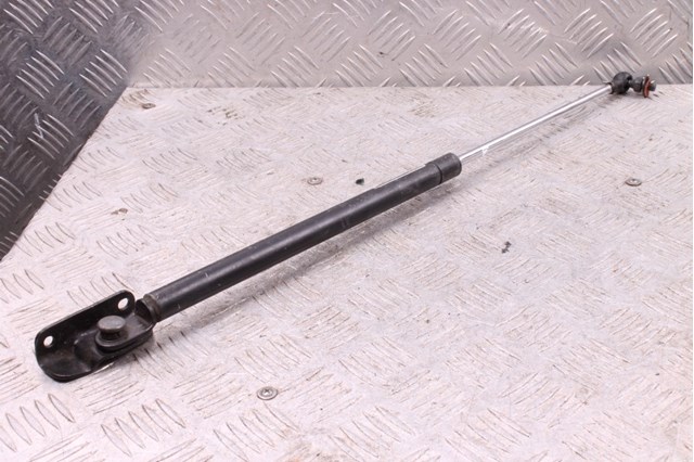 Амортизатор двери багажника 63269AG022 SUBARU