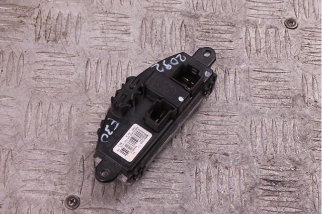 64119276112 BMW Резистор печки купить в Одесса