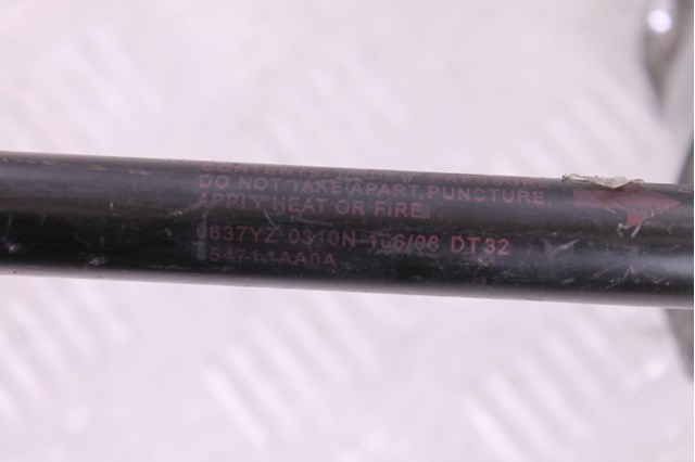NISSAN 654711AA0A Амортизатор капота в наличии Чернигов