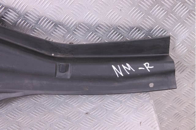 NISSAN 66862CA000 Водосток лобового стекла, жабо в наличии Одесса