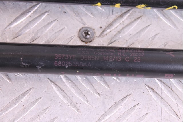 CHRYSLER 68025358AB в наличии Тернополь