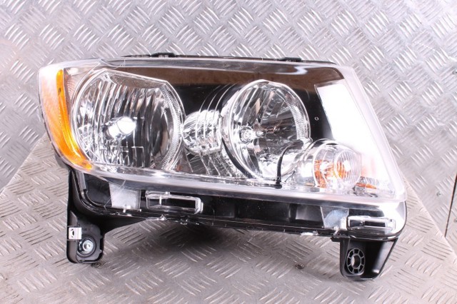 68088868AC CHRYSLER Фара правая купить в Харьков