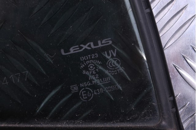 TOYOTA 6812353110 Стекло-форточка двери задней правой в наличии Сумы