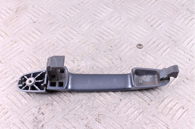 6921112220P2 TOYOTA купить в Черкассы