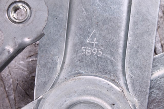 6980130260 TOYOTA Стеклоподъемник передней правой двери купить в Кривой Рог