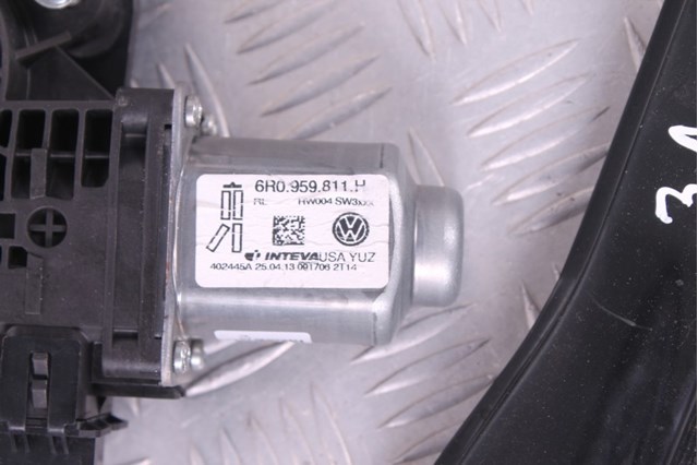 Привод электростеклоподъемника передний 6R0959811H VAG
