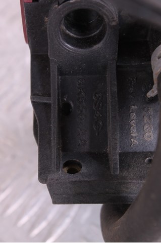 FORD 6S4G8K556AA Фланец системы охлаждения в наличии Хмельницкий