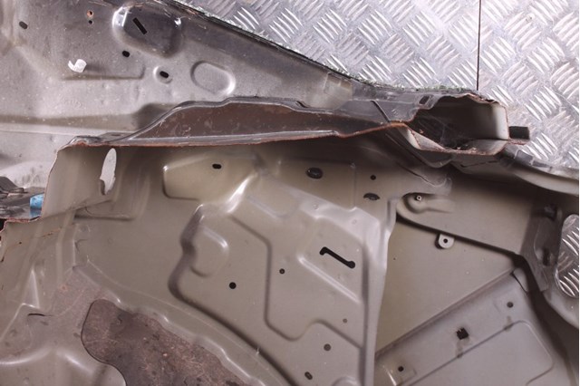 715044CC00 HYUNDAI Крыло заднее правое купить в Тернополь