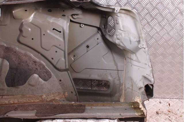 715044CC00 HYUNDAI Крыло заднее правое купить в Полтава
