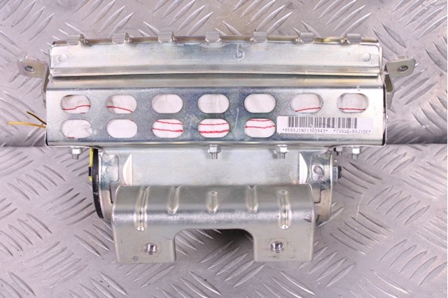 SUZUKI 7391065J10E в наличии Винница