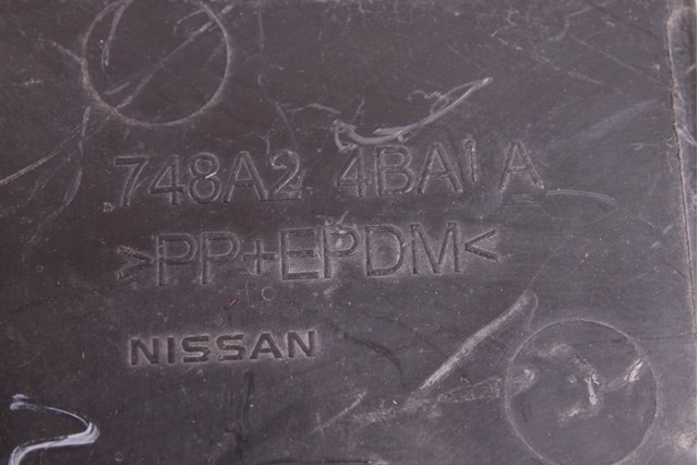 Фартук заднего бампера 748A24BA1A NISSAN
