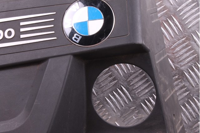 BMW 7607447 Крышка мотора декоративная в наличии Днепр