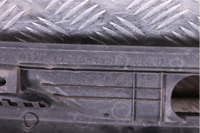 7731065D205PK Решетка дворников купить Ужгород