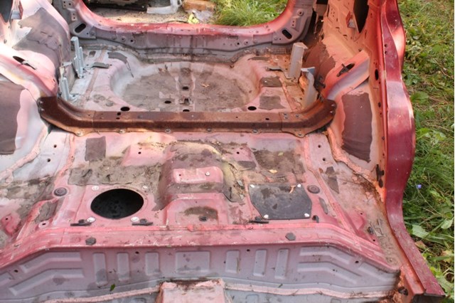 781134BA0A NISSAN Крыло заднее левое купить в Николаев
