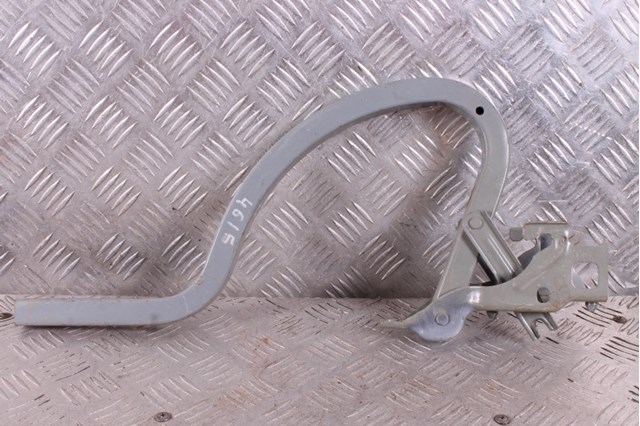 HYUNDAI 792103S000 Петля крышки багажника в наличии Житомир