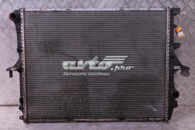 Радиатор системы охлаждения двигателя Porsche Cayenne